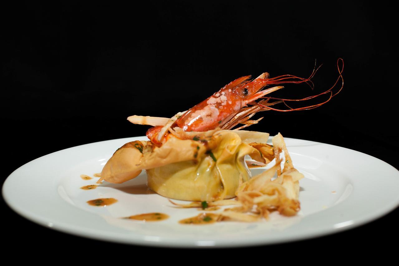 Albergo Ristorante Madonnina Кантелло Экстерьер фото