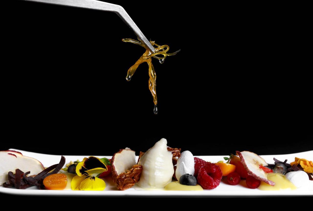 Albergo Ristorante Madonnina Кантелло Экстерьер фото